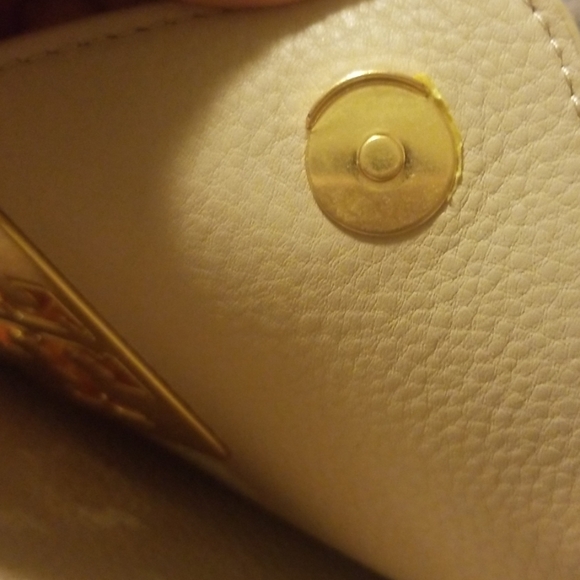 Tory Burch Handbag - Picture 4 of 5